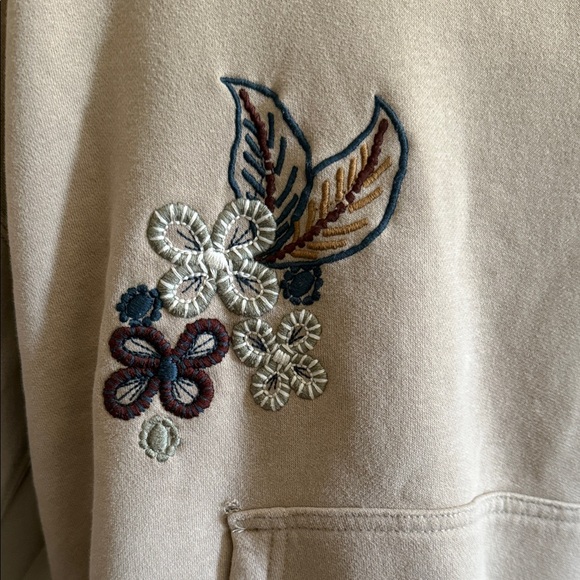 Abercrombie and Fitch Embroidered Women's Hoodie - Cream size Small - Picture 2 of 7